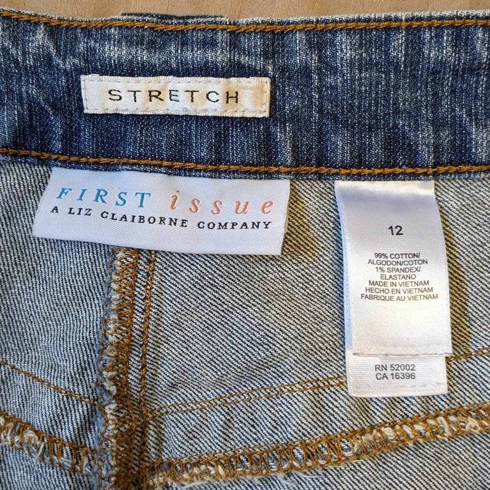 Liz Claiborne Denim Capri Straight Leg Cropped Pant Size 12 - Picture 5 of 10